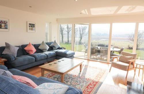 Thurlestone House | Sea Peep