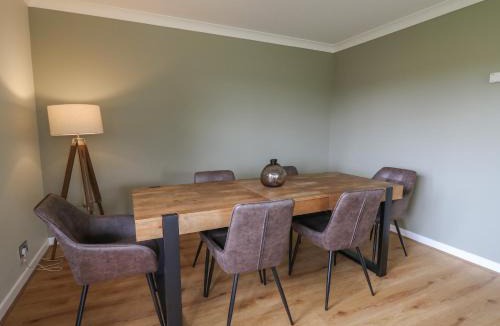Saint Clears House | Sea View
