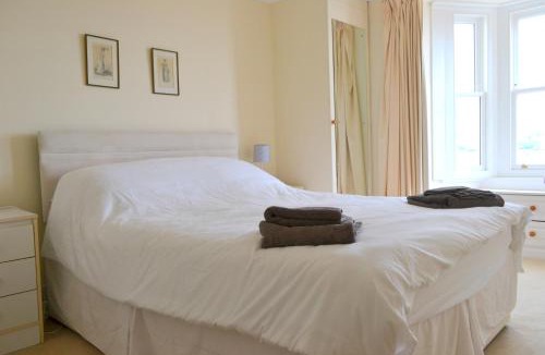 Shaldon Apartment | Sea View