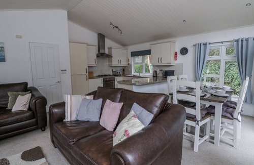 Wiseman's Bridge Cottage | SEACROFT, pet friendly, character holiday cottage in Kilgetty