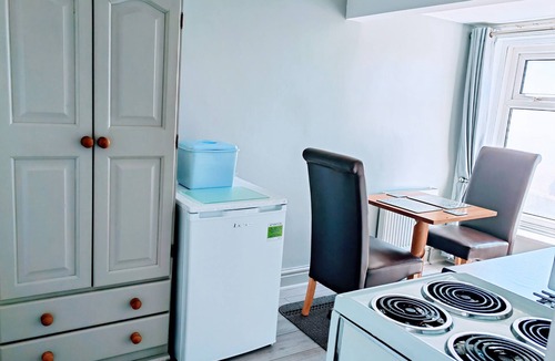 Thornton-Cleveleys Apartment | Seahawk Holiday Apartments