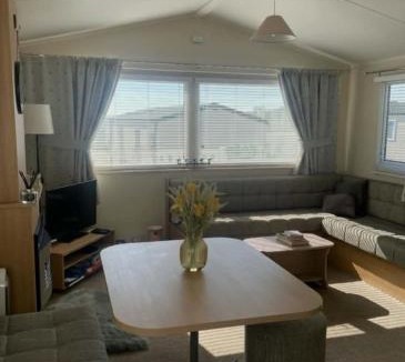 Coldingham House | Seashells - Exclusive Private Area to Side