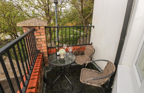 Tenby Apartment | Seashells