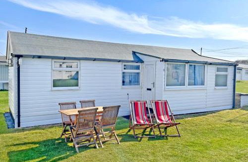 Bacton Other | Seaside Sunset Hut, Sandy & Quiet Norfolk Beach