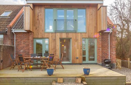 Salthouse House | Seastiles