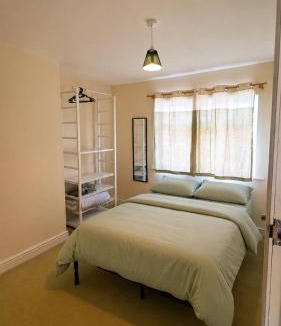 Clifton House | Self Check In - One bedroom Home