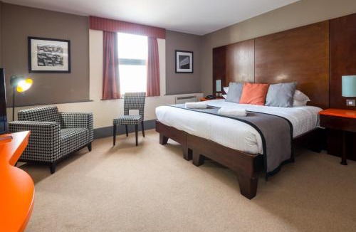 Sheffield Hotel | Sheffield Metropolitan Hotel by Belvilla
