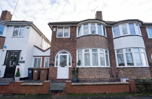 Sheldon House | Sheldon Stay modern, 4bd, 2 miles to NEC, BHX, JLR