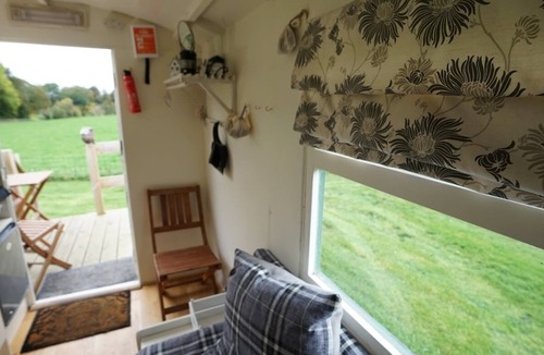 Hawick Cabin | Shepherd's Hut @ Westcote