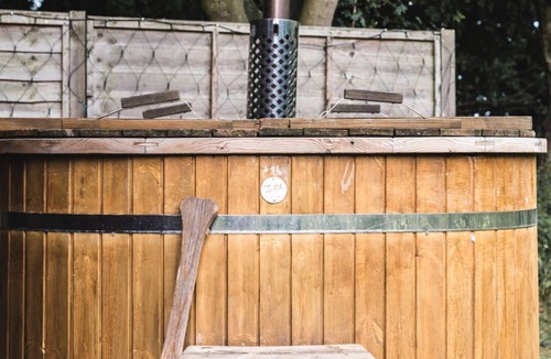 Winestead House | Shepherds hut, Halsham, near Roos