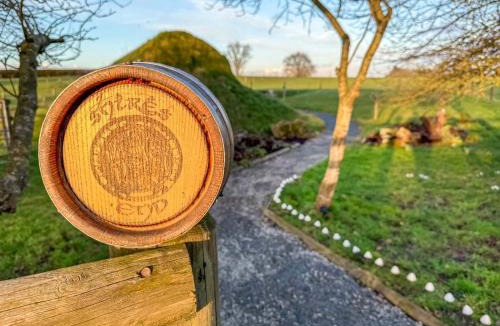 Little Hereford House | Shires End