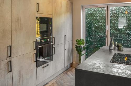 Morpeth House | Silver Cottage