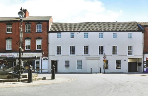 Retford Apartment | Sleeps2-centrallocation-familyfriendly-newrefurb