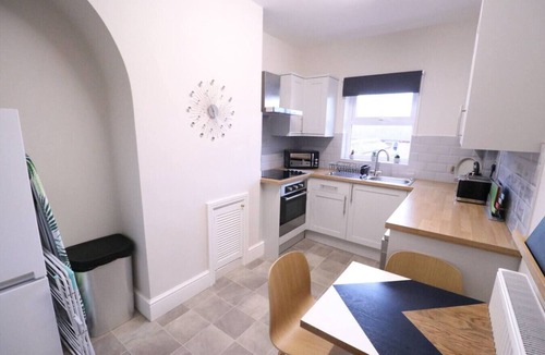 Grantham House | Sleeps6 Spacious 1bed flat central Free Gym Access