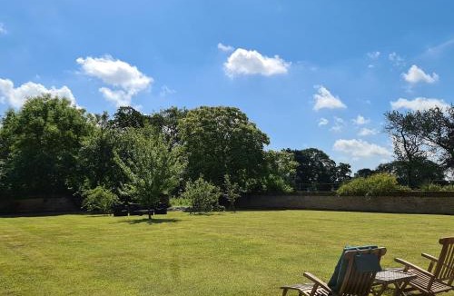 Irstead Bed & Breakfast | Sloley Hall