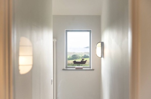 Bantham House | Sloopside Main House - Bantham, S.Devon, central village location close to beach