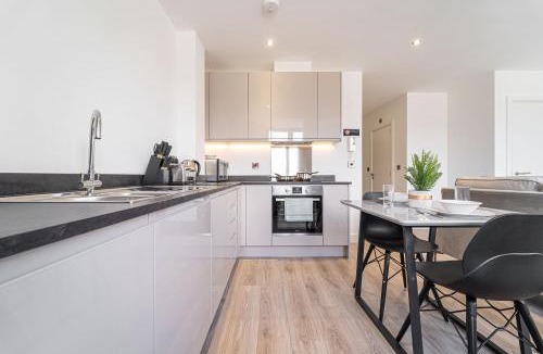 Barnt Green Apartment | Sophisticated 2 Bedroom apartment in Solihull NEC
