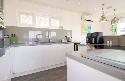 Portreath Cottage | South Crofty - The Residence