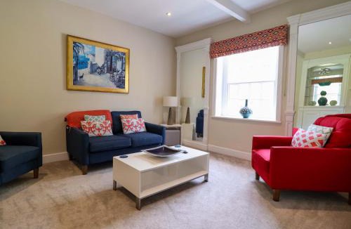 Macclesfield House | South Tower Cottage