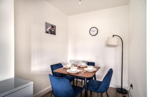 Crosby Apartment | Spacious 2 Bed Apartment in Waterloo Liverpool
