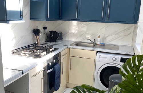 Manchester House | Spacious 2-bed Near Etihad-games Room-free Parking