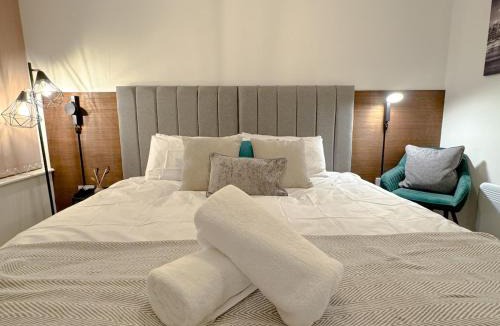 Roath Apartment | Spacious 2 Bedroom Modern Flat - City Centre