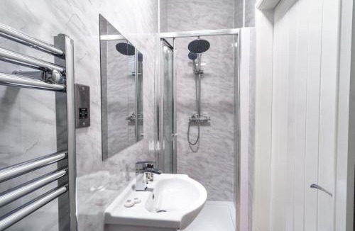 Crosby Apartment | Spacious 3 Bed Apartment in Waterloo Liverpool