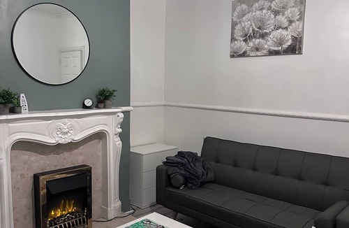 Sheffield House | Spacious 3-Bed Home at the heart of Sheffield S2