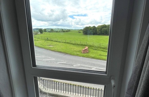 Castle Douglas House | Spacious 3BR Cottage in Beautiful Rural Setting - Pass the Keys