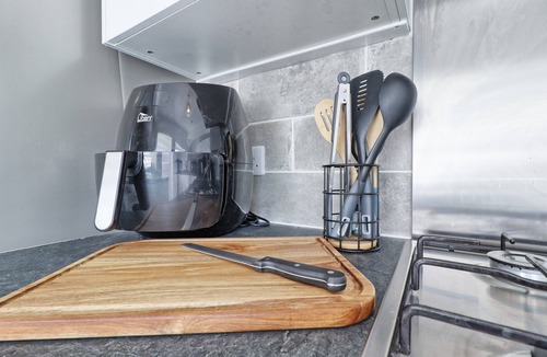 Colchester House | Spacious Contractor Stay | Homely House | Sleeps 8 | Colchester