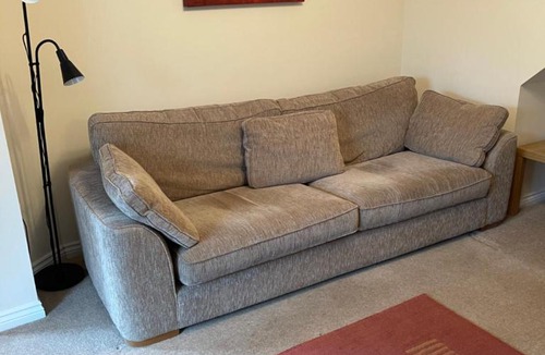 Skegby House | Spacious, Quiet, Sleeps 13, 3 Bathrooms, 2 Parking, Park, KIA1