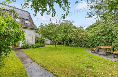 Blythburgh House | Spacious & Sunny Cottage Close to Suffolk Coast