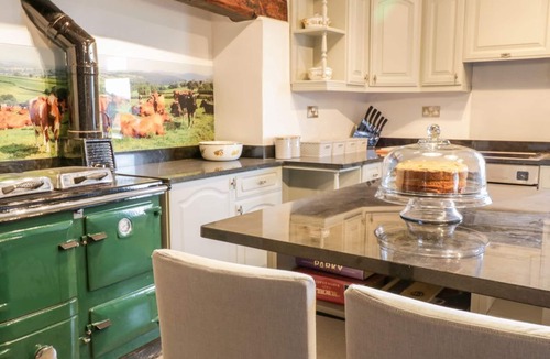 Welshpool House | Squires Rest, Llanfair Caereinion