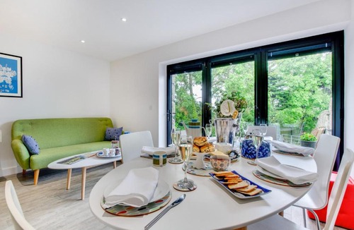 Bodorgan House | Stabal Marian