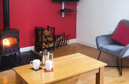 Llanfihangel-Ystrad House | Stabl-Oh4