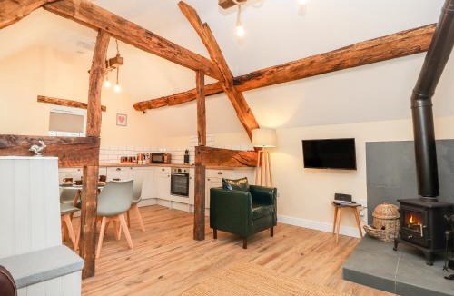 Oswestry House | Stabl, Plas Moelfre Hall Barns
