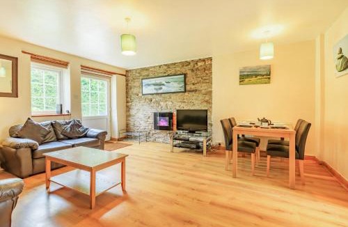 Hele House | Stable Cottage