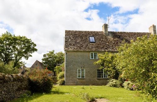 Lechlade House | Stable Cottage