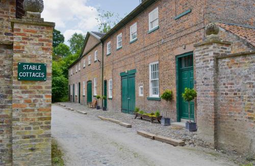 Rudston House | Stable Cottage