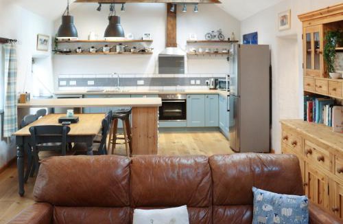 Fishguard House | Stable Cottage - Uk51203