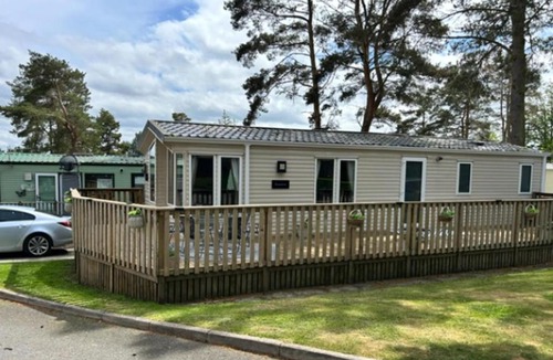 Jedburgh House | Static Caravan Sleeps 4 with Parking and Balcony