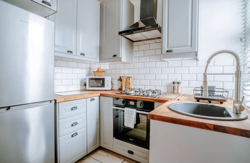 Harrogate House | Stay Harrogate 3 Bed Holiday Home | Walk to Convention Centre | Parking