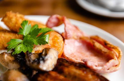 Sutton-in-Craven Hotel | Steeton Hall Hotel & Restaurant