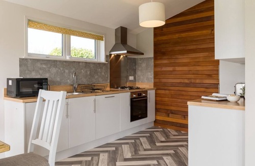 Carlton-in-Cleveland Cabin | Stokesley (Pet), Great Ayton