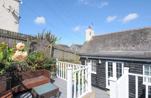 Launceston House | Stone's Throw Cottage, Launceston