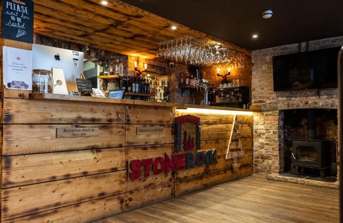 Chepstow House | Stonerock Lodge