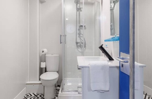 Middlesbrough Apartment | Studio 3 City Centre Fast WiFi Smart TV