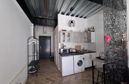 Stratford Apartment | Studio Flat, Beautiful View