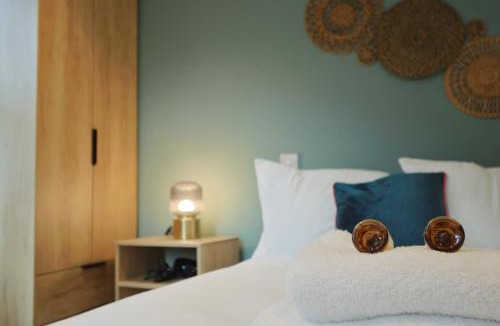 Bristol Floating Harbour Apartment | Studio Flat Close to Queen Square - Flat 3A