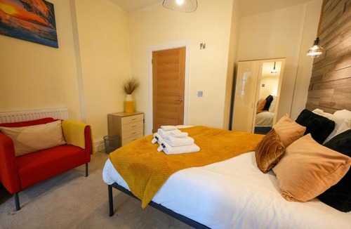 Eastbourne Apartment | Studio with additional sofa bed - Eastbourne